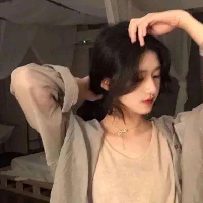 绝代艳星宝莲的一生